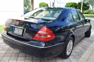 2003 Mercedes E320 