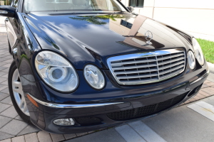 2003 Mercedes E320 