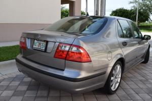 2003 Saab 9-5 Aero 