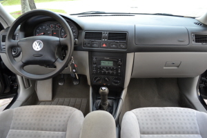 2003 Volkswagen Jetta 