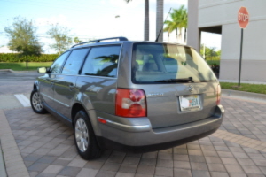 2003 Volkswagen Passat 