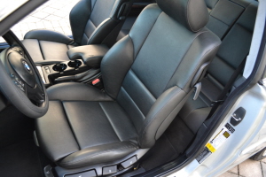 2006 BMW 325ci 