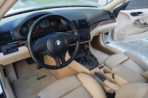 2004 BMW 325ci 