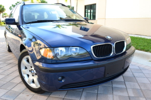 2004 BMW 325it 