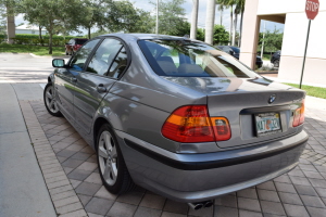 2004 BMW 325xi 