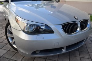 2004 BMW 545i 