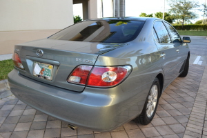 2004 Lexus ES330 