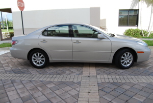 2004 Lexus ES330 