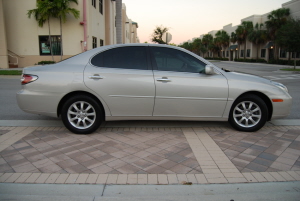 2004 Lexus ES330 