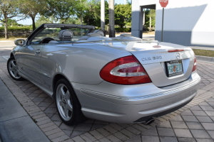 2004 Mercedes CLK500 