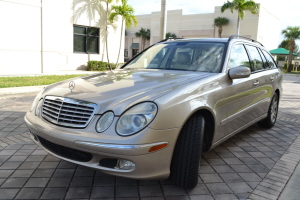 2004 Mercedes E320 