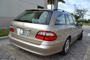 2004 Mercedes E320 