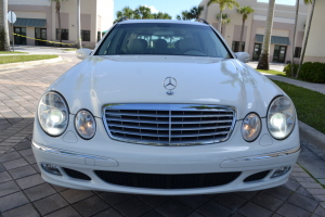 2004 Mercedes E320 