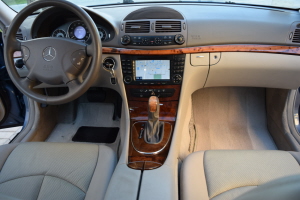 2004 Mercedes E320 