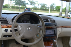 2004 Mercedes E320 