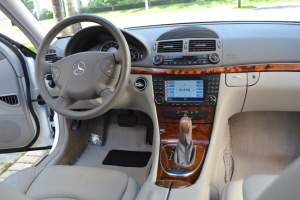 2004 Mercedes E500 