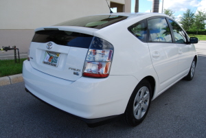 2004 Toyota Prius Hybrid 