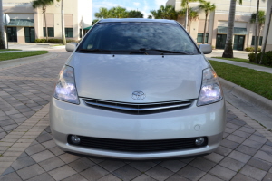 2004 Toyota Prius Hybrid 