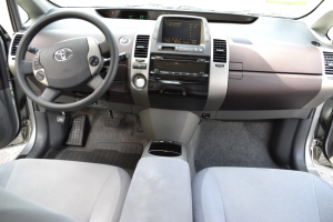 2004 Toyota Prius Hybrid 