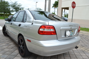 2004 Volvo S40 