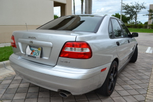 2004 Volvo S40 