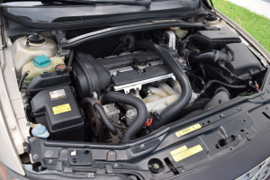 2004 Volvo XC70 AWD 