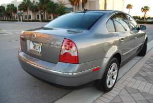 2004 Volkswagen Passat 