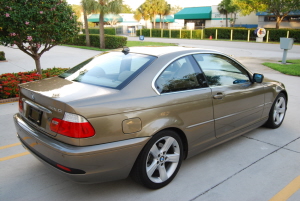 2005 BMW 325ci 