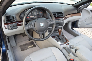 2005 BMW 325ci 