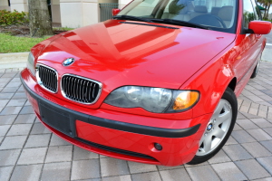 2005 BMW 325i 