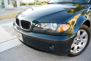 2005 BMW 325i 