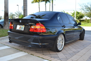 2005 BMW 330i 