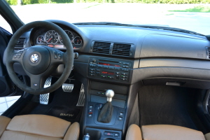 2005 BMW 330i 