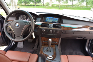 2005 BMW 545i 