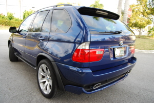 2005 BMW X5 4.8is 