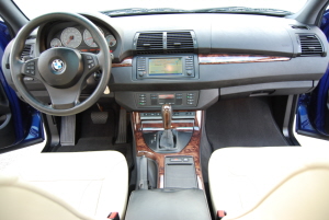 2005 BMW X5 4.8is 