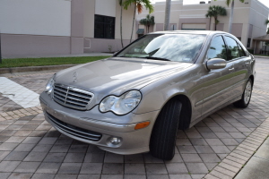 2005 Mercedes C240 