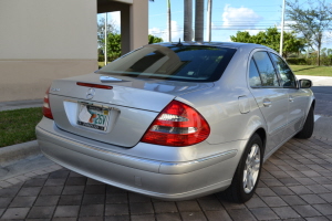 2005 Mercedes E320 