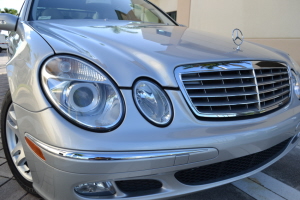 2005 Mercedes E320 