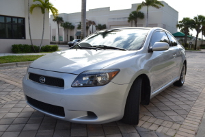 2005 Scion tC 