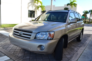 2005 Toyota Highlander V6 AWD 