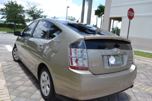 2005 Toyota Prius Hybrid 