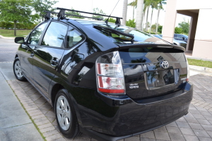 2005 Toyota Prius Hybrid 