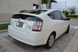 2005 Toyota Prius Hybrid 