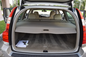 2005 Volvo V70 