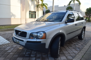 2005 Volvo XC90 