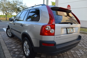 2005 Volvo XC90 