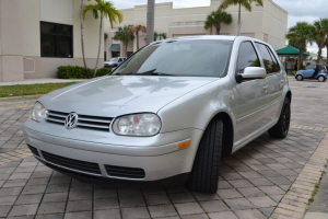 2005 Volkswagen Golf 