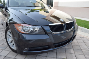 2006 BMW 325i 