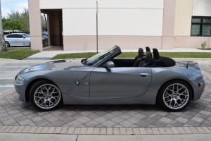 2006 BMW Z4 M Roadster 